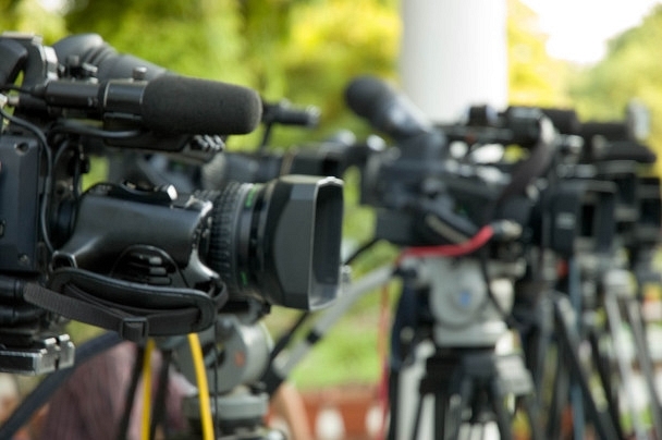 The Alternate Universe That The Indian Old Media Lives In