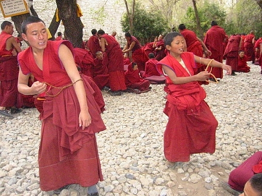 How Buddhist Cultural Memes Were Appropriated By Christianity