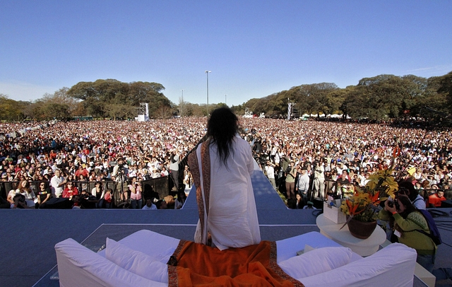 

Indian spiritual leader Sri Sri Ravi Shankar leads a massive meditation camp in Buenos Aires. (Federico Vendrell/AFP/GettyImages)