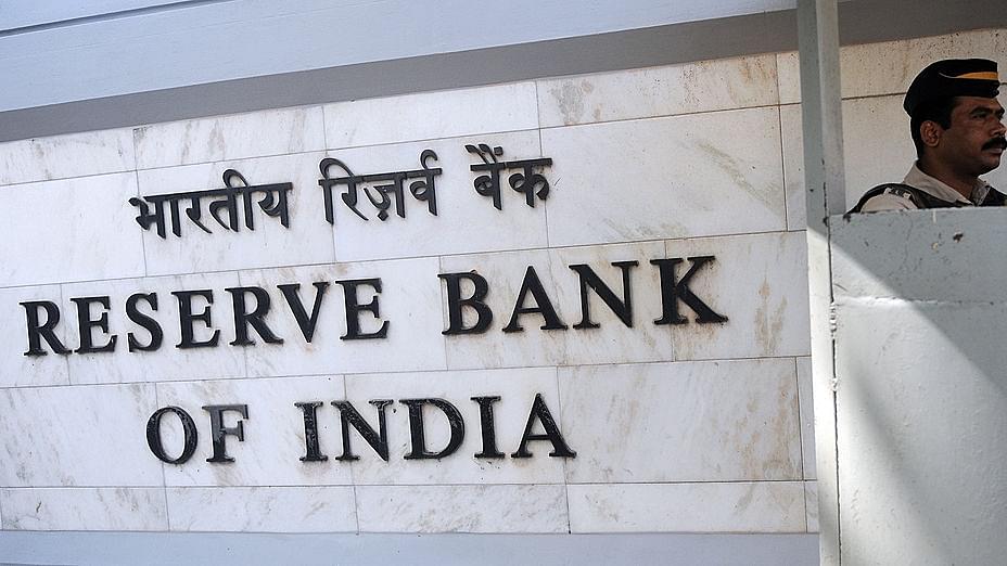 RBI Is On The Wrong Track On Bank Fees: Competition Is Key, Not Account Portability