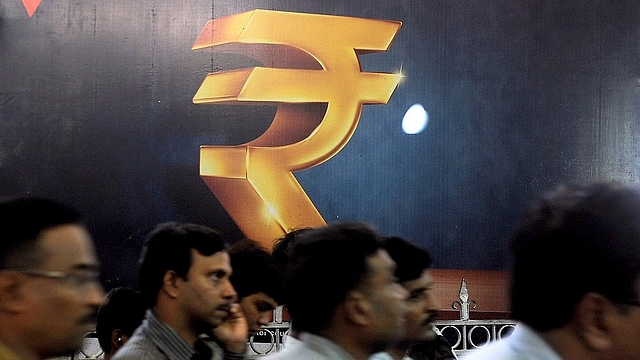 India rupee GDP (INDRANIL MUKHERJEE/AFP/Getty Images)&nbsp;