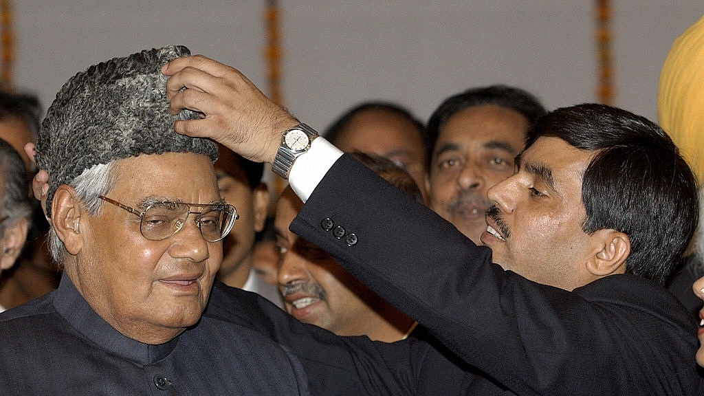 Vajpayee at an iftar party (PRAKASH SINGH/AFP/Getty Images)&nbsp;