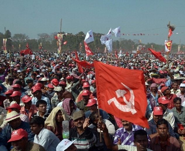 
Photo credit should read DIBYANGSHU SARKAR/AFP/Getty Images

