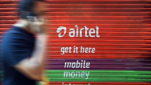 India telecom (INDRANIL MUKHERJEE/AFP/Getty Images)