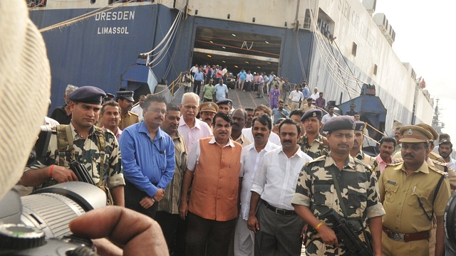 Nitin Gadkari at Cochin port for the maiden call of MV Dresden