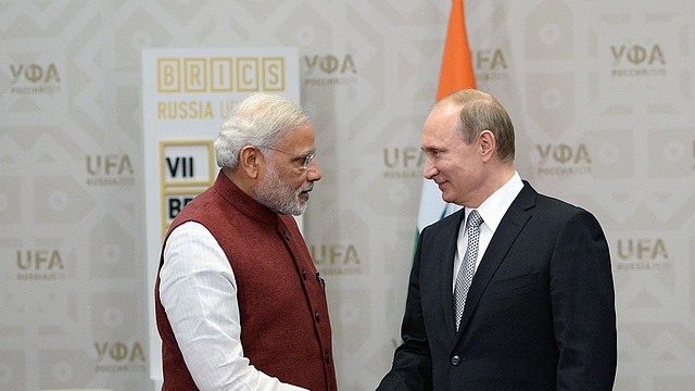 Indian Prime Minister Narendra Modi and Russian President  Vladimir Putin (R) (Alexander Vilf/Host Photo Agency/Ria Novosti via Getty Images)