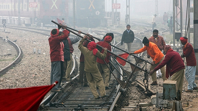 Six out of every ten rail accidents in India have happened because of mistakes by or the negligence of railway staff. (RAVEENDRAN/AFP/Getty Images)

