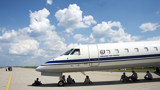 Embrear ERJ 145 aircraft (Photo credit: JOHANNES EISELE/AFP/Getty Images)