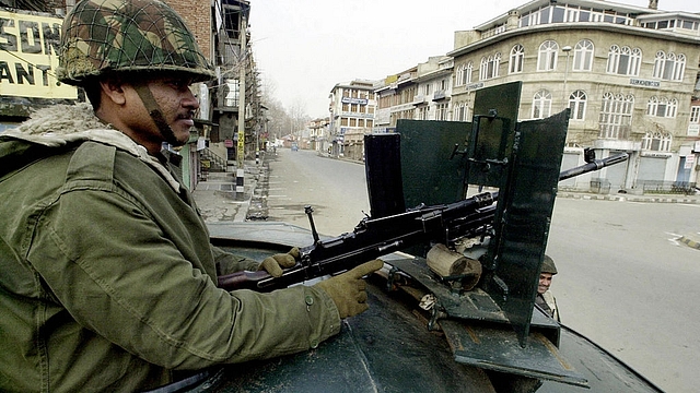 A BSF jawan (SAJJAD HUSSAIN/AFP/Getty Images)