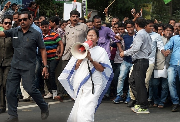 Banerjee leads a protest against demonetisation in
Kolkata on 28 November, 2016. Photo credit: DIBYANGSHU SARKAR/AFP/GettyImages