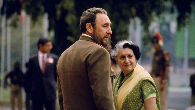 Photo credit: <a href="https://www.reddit.com/r/india/comments/3srlzh/fidel_castro_with_indira_gandhi_in_new_delhi/">Reddit India</a>