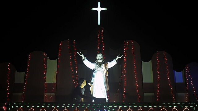 A church-goer. (DIPTENDU DUTTA/AFP/Getty Images) 