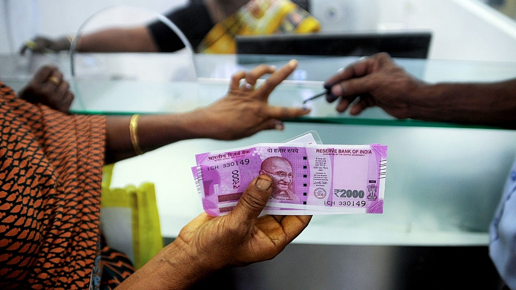 The new Rs 2000 note (ARUN SANKAR/AFP/Getty Images)