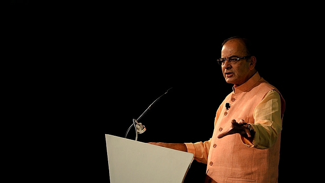 

Indian Finance Minister Arun Jaitley gestures as he delivers a speech in New Delhi. (SAJJAD HUSSAIN/AFP/GettyImages)