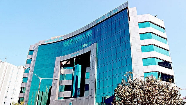 The local head office of the State Bank of India, Mumbai circle. (Manjulkumar/Wikimedia Commons)