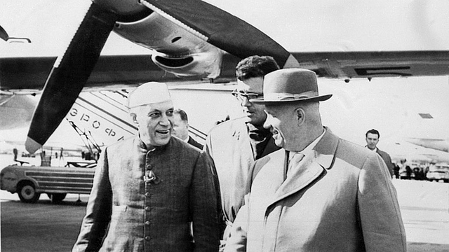 Prime minister Pandit Jawaharlal Nehru, in an official visit to USSR, is welcomed by Nikita Khrushchev, the first secretary of Soviet Communist Party, 1961. (STAFF/AFP/Getty Images)