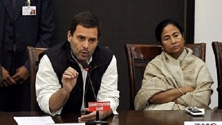 Rahul Gandhi and Mamata Banerjee. (GettyImages)