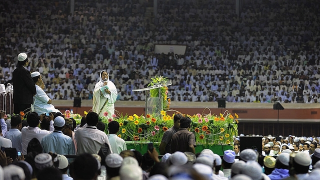 (DIBYANGSHU SARKAR/AFP/Getty Images)&nbsp;