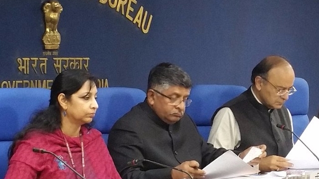 Briefing on Cabinet and CCEA decisions by Union Ministers Arun Jaitley and Ravi Shankar Prasad (PIB India/Twitter)