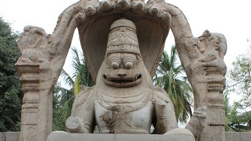 The monolith
Narasimha at Hampi