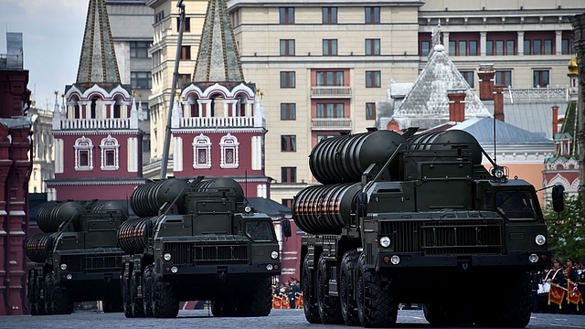 The forces reviewed the locations of the air defence units which are deployed in Jammu and Kashmir, Gujarat, Rajasthan and Punjab, (representative image) (KIRILL KUDRYAVTSEV/AFP/Getty Images)