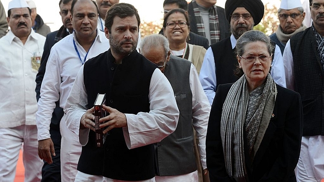 Rahul Gandhi and Sonia Gandhi (MONEY SHARMA/AFP/Getty Images)