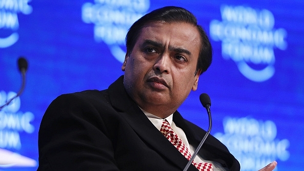 Mukesh Ambani (Simon Dawson/Bloomberg via Getty Images)