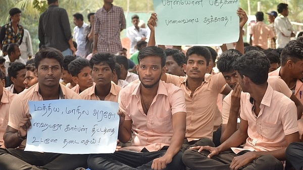  Student groups showing support for the protest (Prabhu Mallikarjunan/101Reporters)