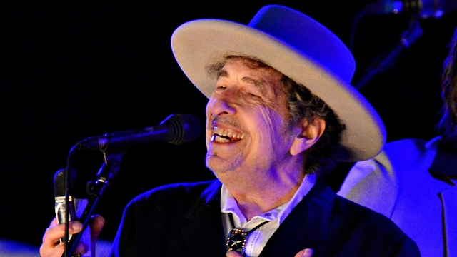 At last Bob Dylan accepts the Nobel Prize. (Twitter)