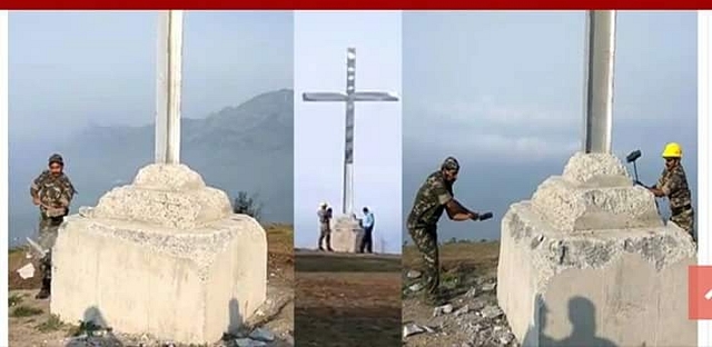 A cross that stood on encroached land in Munnar (Twitter)