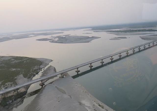  Aerial view of the bridge. 