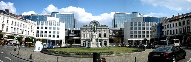 European Parliament Building in Brussels, Belgium (Photo credit: JLogan/Wikimedia Commons)