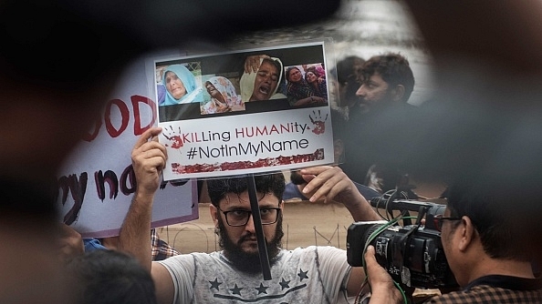 Protests against mob lynching. (Satish Bate/Hindustan Times via Getty Images)