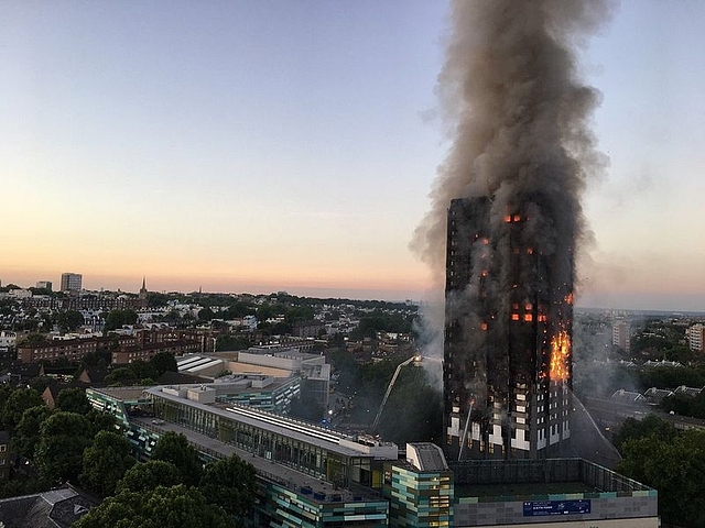 Grenfell Tower blaze. (Natalie Oxford/Twitter)