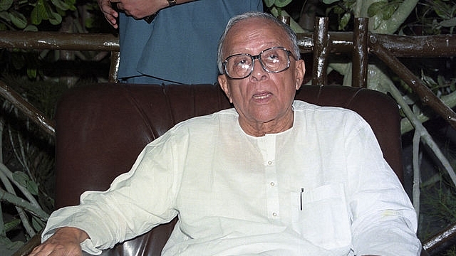 Jyoti Basu, former Indian politician from the Communist Party of India (Marxist) in West Bengal and chief minister of the state from 1977 to 2000. (Biswarup Ganguly/Wikimedia Commons)