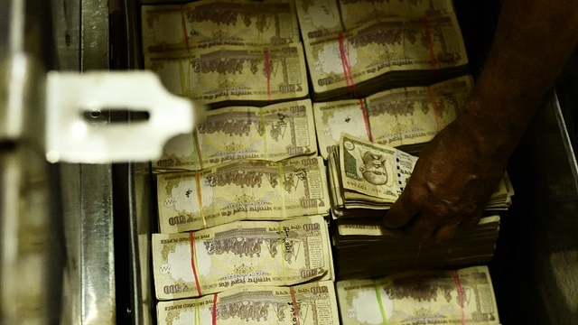 Currency Notes (Vipin Kumar/Hindustan Times via Getty Images)