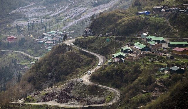 
A mountain road near the Nathula Pass.

