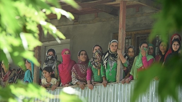 Kashmiri women (TAUSEEF MUSTAFA/AFP/Getty Images)