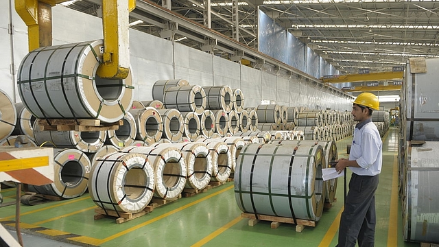 

Steel rolls at the Posco-Indias processing centre in MIDC Talegaon at the outskirts of Pune. (ABHIJIT BHATLEKAR/Mint via GettyImages)