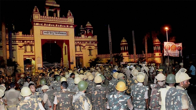 Police and paramilitary personnel deployed in BHU. (PTI)