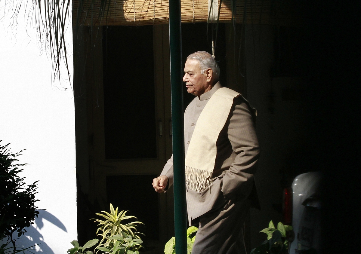 A Short Profile Of Yashwant Sinha, Utterly Bitter Former BJP Leader Who Is Now Joint Opposition Candidate For President