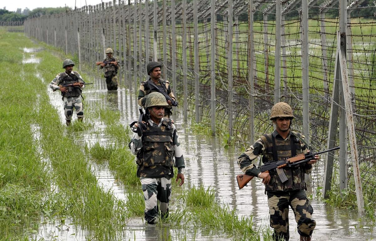 Morning Brief: Go-Ahead For 14,460 Civilian Border Bunkers; New Roads Milestone; Wi-Fi For All Railway Stations