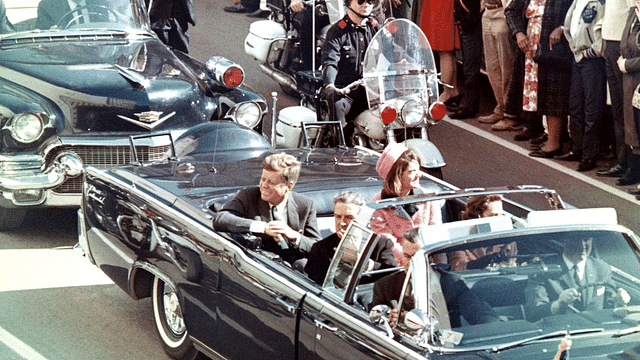 President Kennedy minutes before his assassination (Walt Cisco, Dallas Morning News)