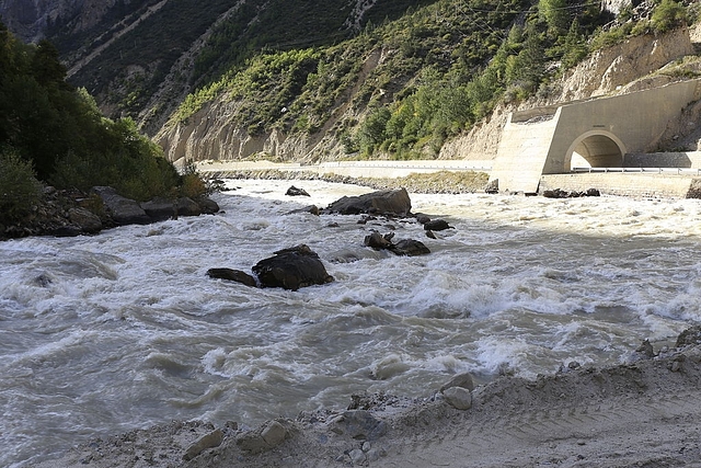 Brahmaputra in Tibet (Zhangzhugang/Wikimedia Commons)