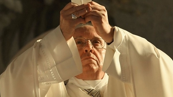 Pope Francis leads a mass during a visit to the Roman Parish of San Pier Damiani, in Rome. (ANDREAS SOLARO/AFP/Getty Images)