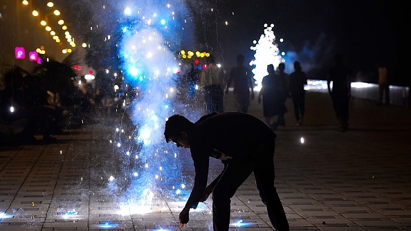 Supreme Court banned the sale of firecrackers in NCR and not its use.  (Anshuman Poyrekar/Hindustan Times via Getty Images)