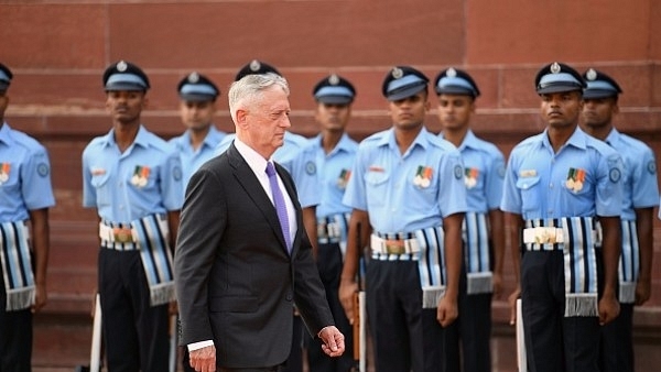 US Defense Secretary James Mattis attends a guard of honour ceremony prior to a meeting with Defence Minister Nirmala Sitharaman in New Delhi. (PRAKASH SINGH/AFP/Getty Images)