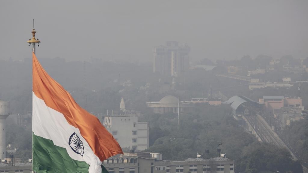 #DelhiAirEmergency: Sunshine, Mild Breeze Bring Relief In National Capital On Monday With Improved AQI