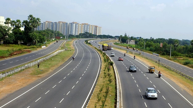 Vijayawada - Guntur National Highway (Pratapkagitha/Wikimedia Commons)