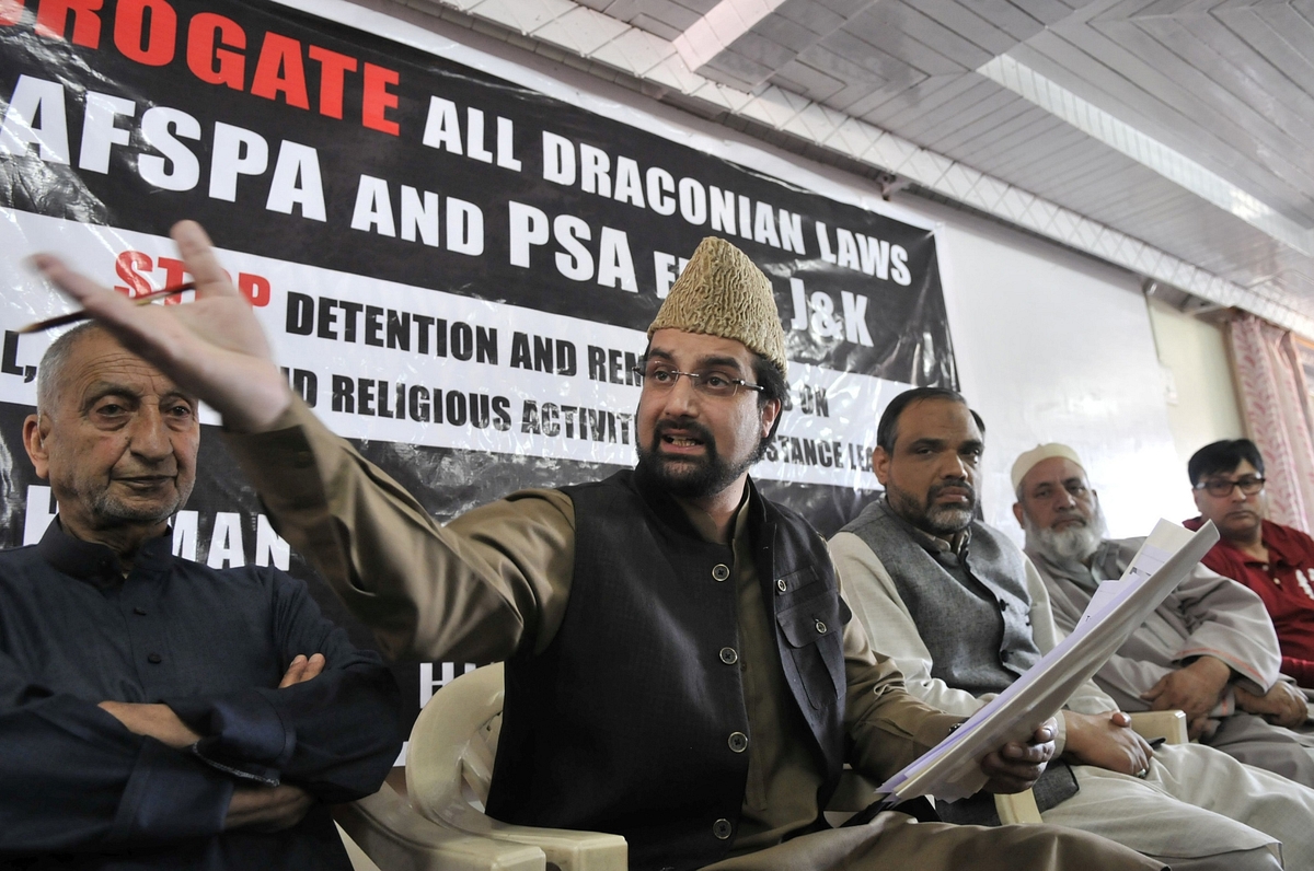 No Messing About: Security Cover Of All  Kashmiri Separatist Leaders Including Hurriyat Founder Withdrawn